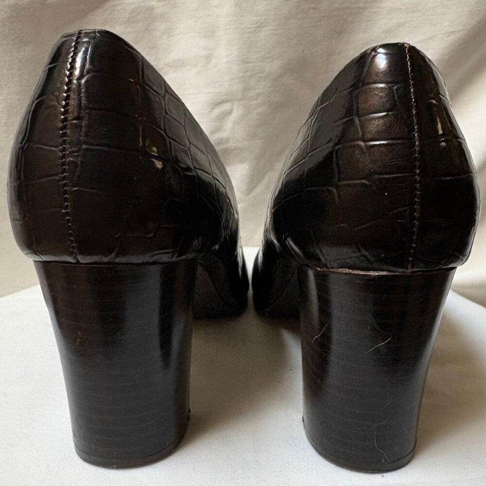 Claiborne Flex Croc-Embossed Heels – Size 6, Brown/Copper - Picture 4 of 8